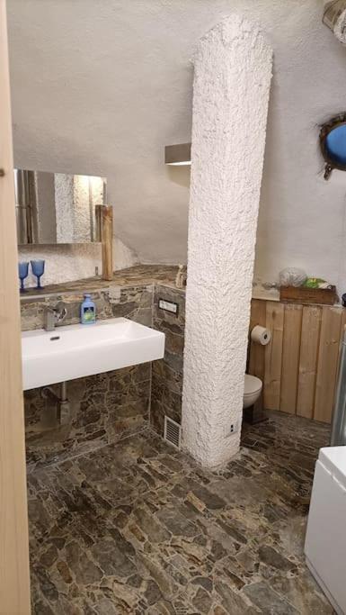 Il Villaggio Dei Puffi Bardineto Exteriör bild