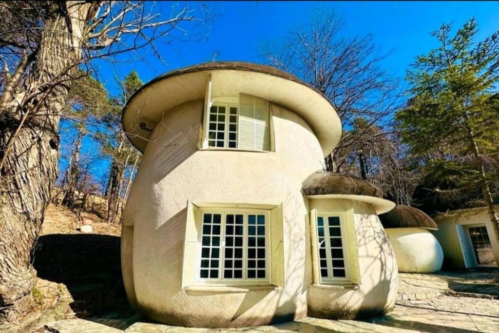 Il Villaggio Dei Puffi Bardineto Exteriör bild